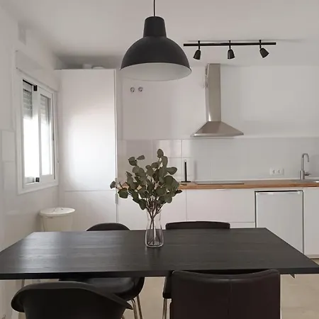 Sherry Parking Gratuito アパート *